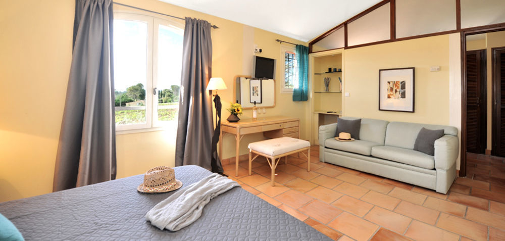 Domaine Rabiega Hotel Flayosc Exterior photo