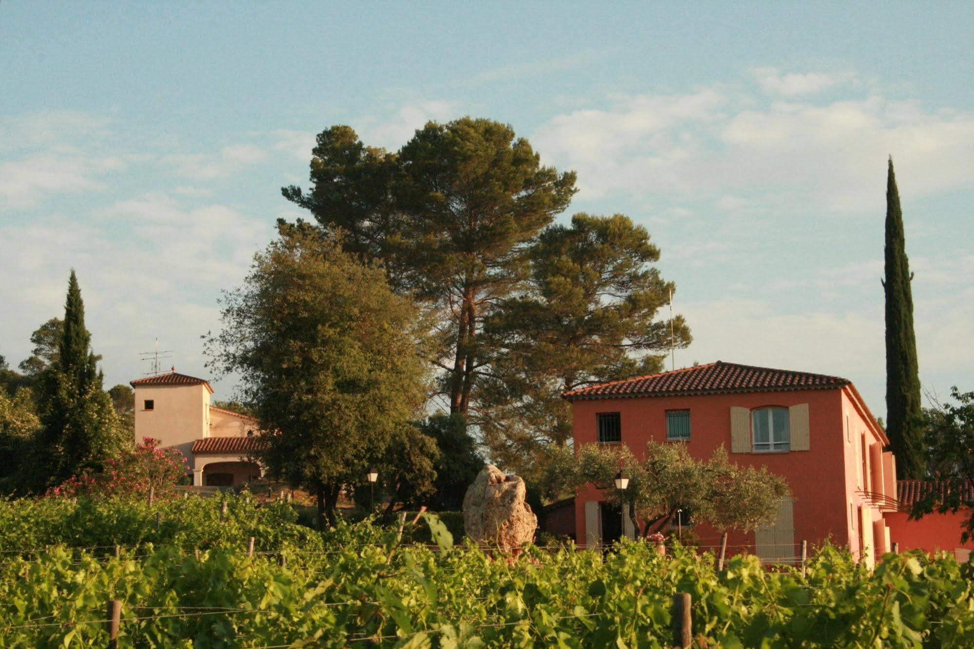 Domaine Rabiega Hotel Flayosc Exterior photo
